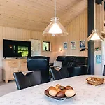 4 Star In Oster Assels-by Traum * Oster Assels